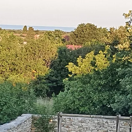 Villa Histra Cabrunici