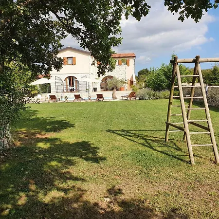 Histra Villa Cabrunici