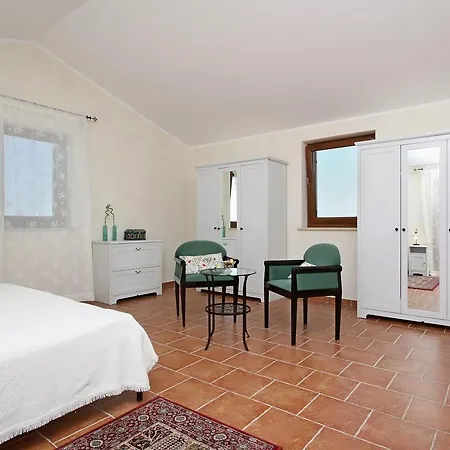 Histra Villa Cabrunici