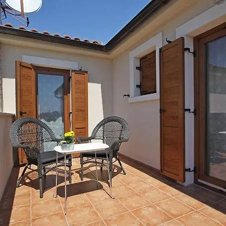Histra Villa